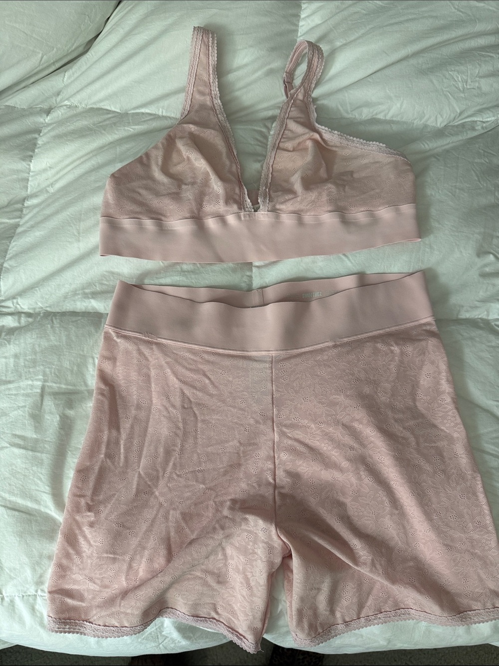 Aerie Seamless Lace Bralette and High-Waist Lounge Shorts Set - Blush Pink
